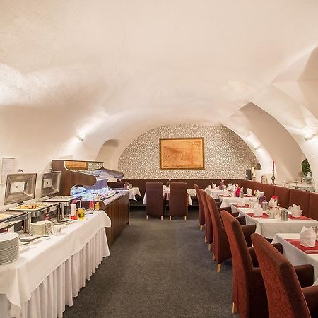 Hotel Bayrischer Hof Χαϊδελβέργη Εξωτερικό φωτογραφία