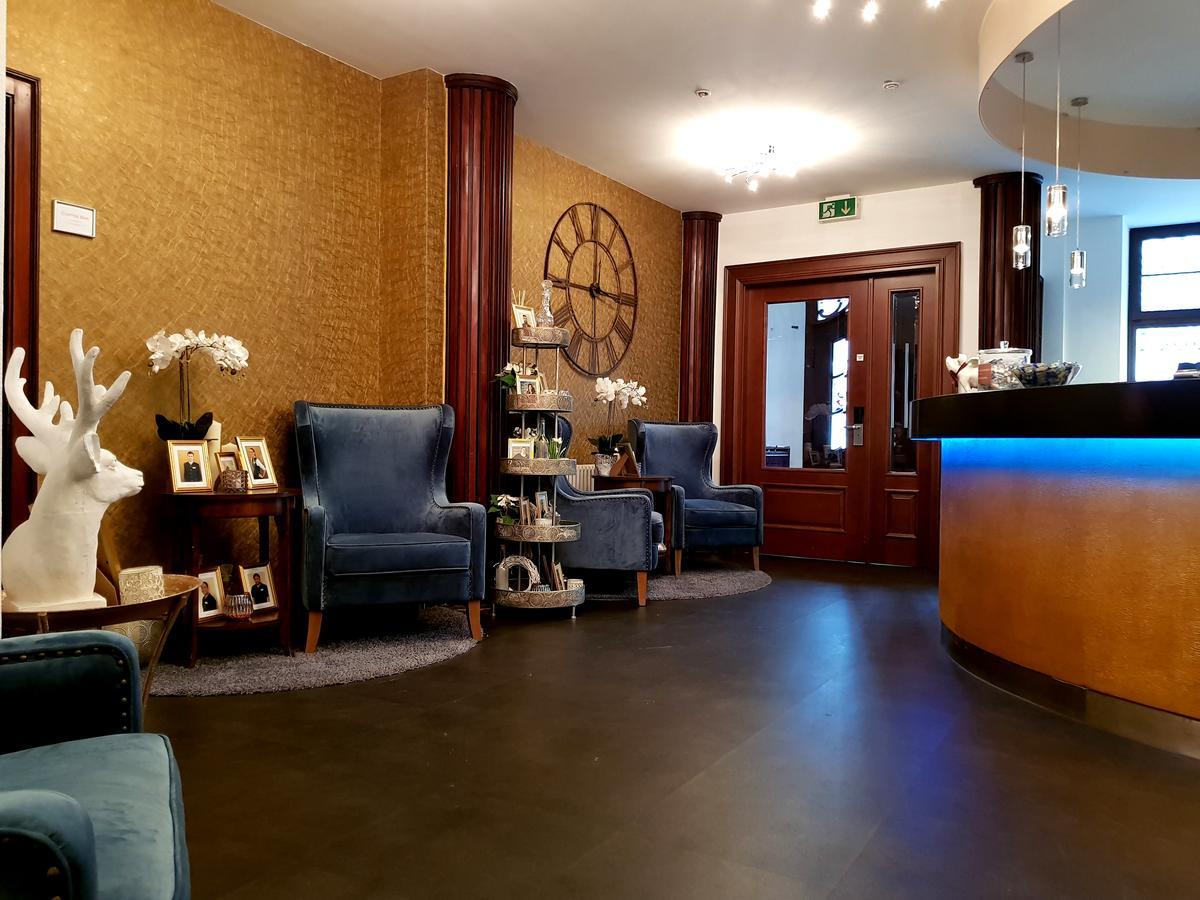 Hotel Bayrischer Hof Χαϊδελβέργη Εξωτερικό φωτογραφία